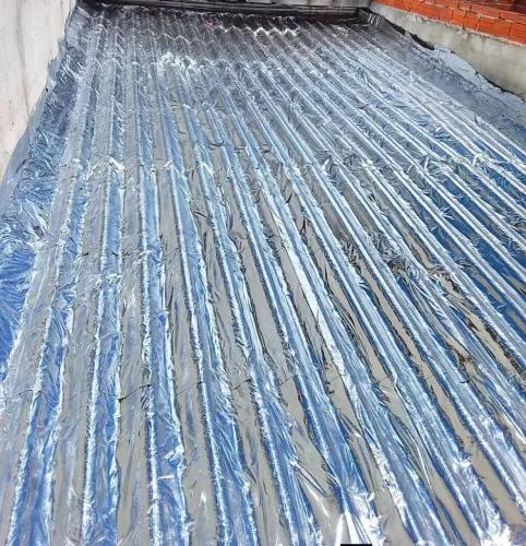 Impermeabilização de telhado com manta asfáltica aluminizada