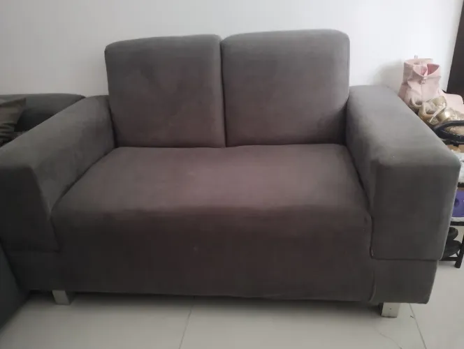 Sofá seminovo