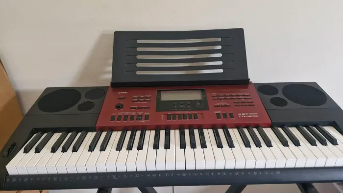 Teclado Casio CTK-6250
