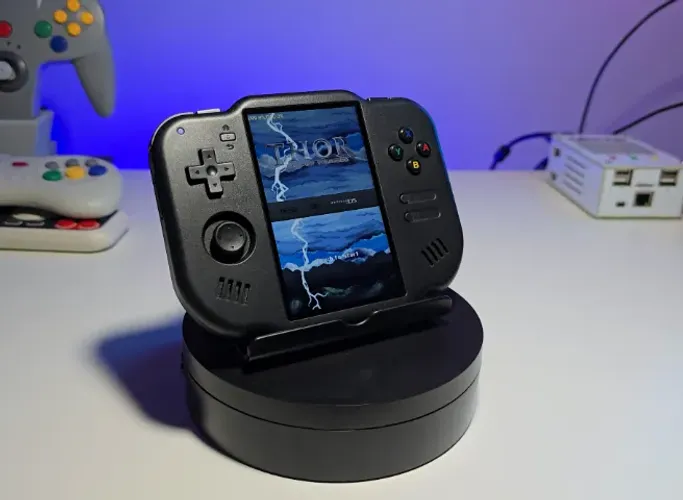 Portatil Ampown Zero 40 estilo Nintendo DS com tela tatil vertical (roda NDS e mais)