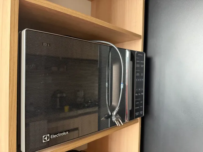 Micro-ondas Efficient ME23S 23L Eletrolux