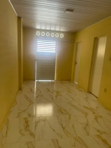 ALUGO CASA NO SUISSA