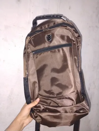 MOCHILA EXECUTIVA REFORÇADA.