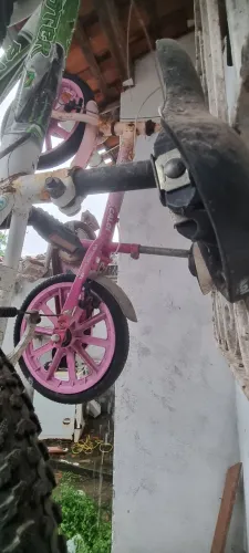 Linda bicicleta Caloi Barbie 16 Feminina Infantil