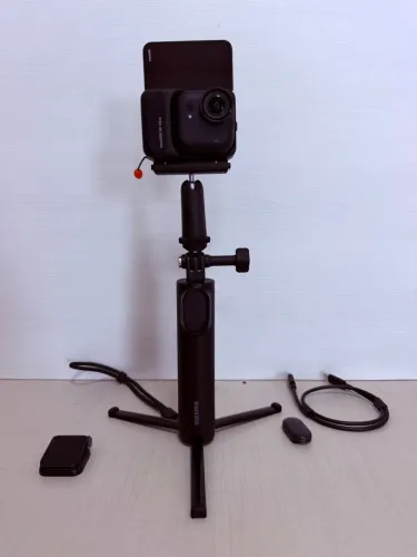 Insta360 GO Ultra