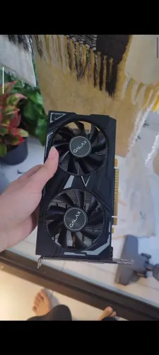 Placa de vídeo GTX 1650 estado excelente
