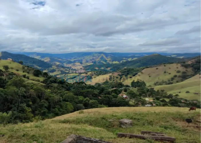 Sítio à venda em Sapucaí Mirim-MG