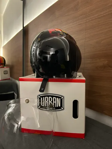 Capacete NOVO nº56 URBAN Tracer + duas viseiras bolha