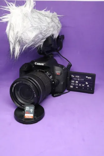 Canon T7i Kit 18-135mm 6067 Clicks + Microfone E Memória 32