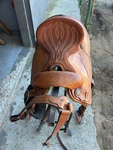 Vende-se sela