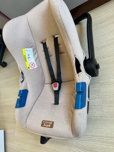 Bebê conforto burigotto