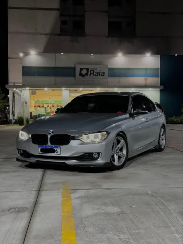 BMW 320I A 2.0 Turbo/activeflex 16V 184cv 4P 2014