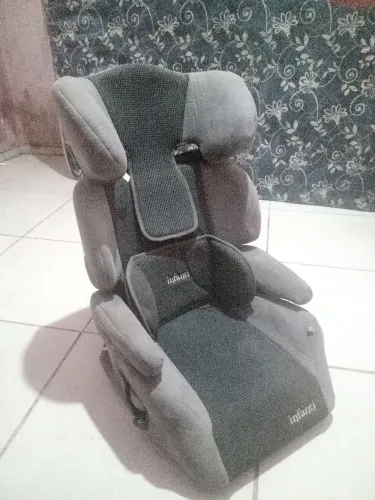 ? Cadeirinha Infanti - Assento de Elevação com Encosto