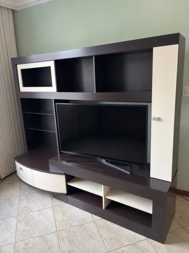 Estante 220 cm usada