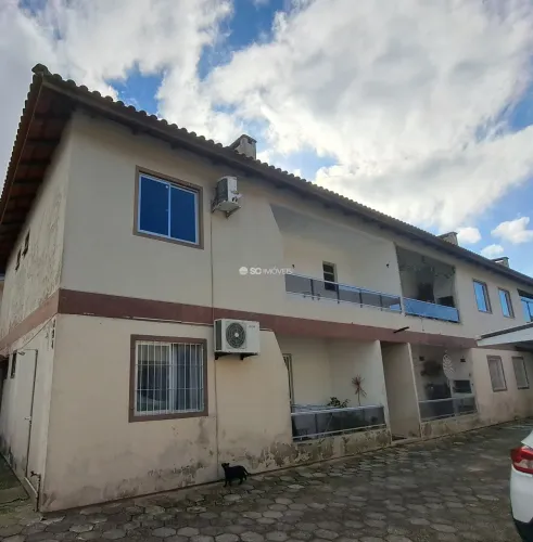 Apartamento 2 dormitórios com suíte
