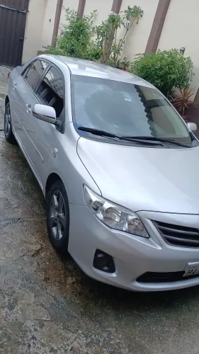 Toyota Corolla GLI 1.8 Flex 16V Mec. 2012