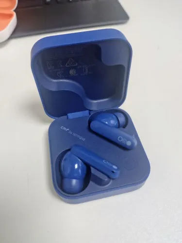 Fone CMF Buds Pro Azul (by Nothing) - Apenas Fones e Case, Sem Carregador/Caixa