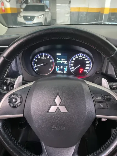 Mitsubishi Outlander 3.0/ GT 3.0 V6 Aut. 2015