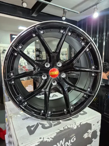 Jogo de rodas BBS EXCLUSIVAS aro 19 - 5x120 - NOVAS