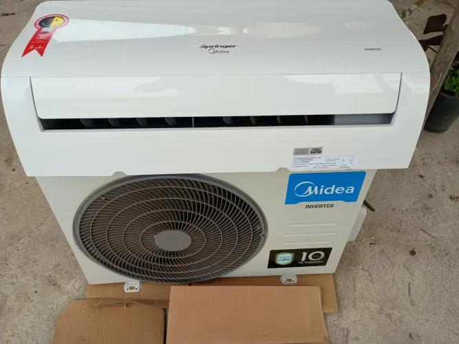 Ar condicionado Midea 9k inverter