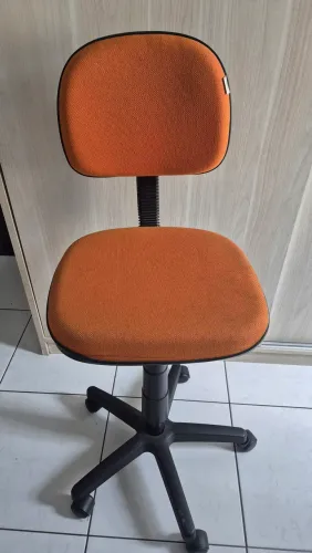 Cadeira giratória