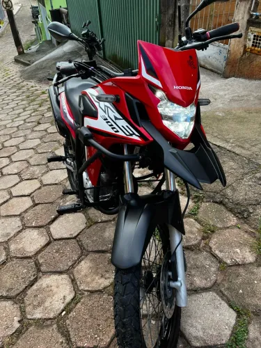 XRE 300 Rally 
