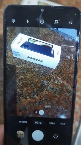 Samsung A12