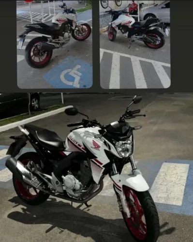 Moto muito conservada 