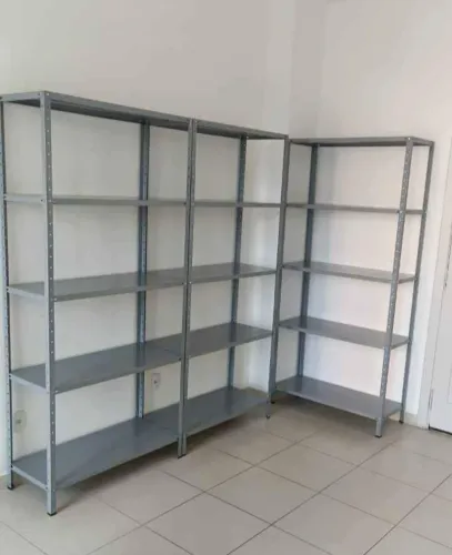 Prateleiras usadas