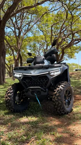 Quadriciclo CFMoto CForce 1000 2026