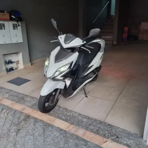Scooter Honda ELITE 125 Branca ano 2019