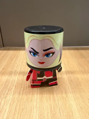 Arlequina (Harley Quinn) da coleção comemorativa "Warner Bros. 100 Anos" McDonald's