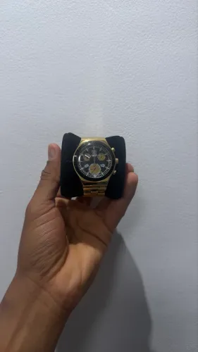 Swatch serie ouro medio