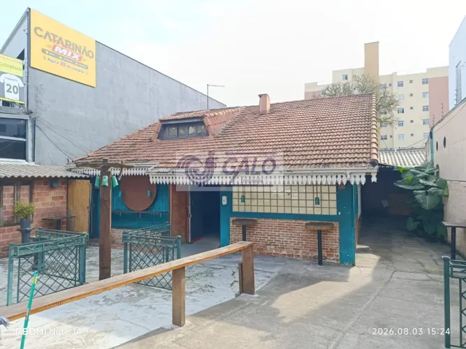 Casa Comercial para Locação em Curitiba, Água Verde, 4 banheiros