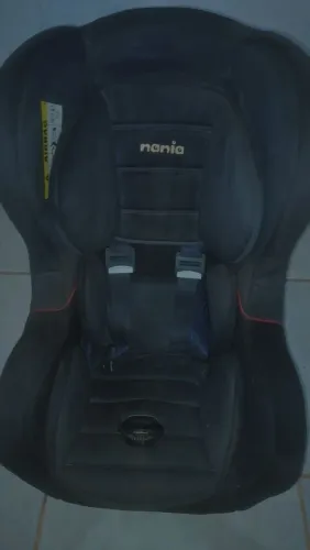 Vendo cadeirinha reclinável Nania