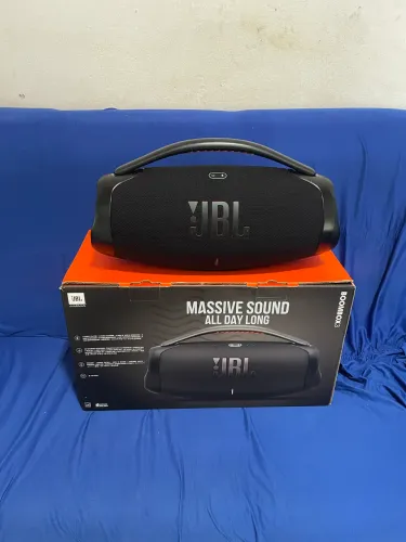 JBL BOMBOX 3. 7 meses de uso