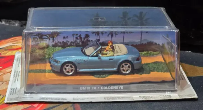 Miniatura Carro 007 BMW Z3 Goldeneye Lacrado