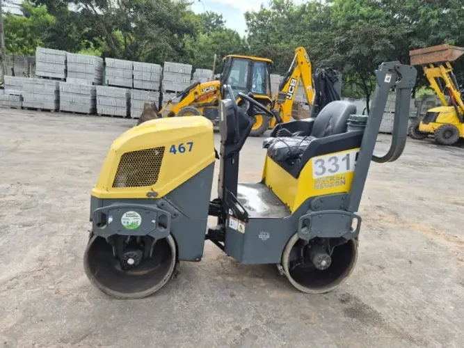 Rolo Compactador Wacker Nelson 2021 RD12