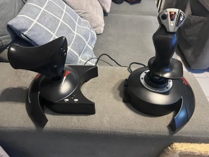 thrustmaster hotas x