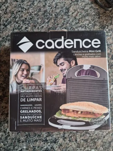 Sanduicheira Mini Grill Cadence 110 volts