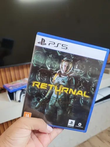 Returnal e Ratchet & Clank