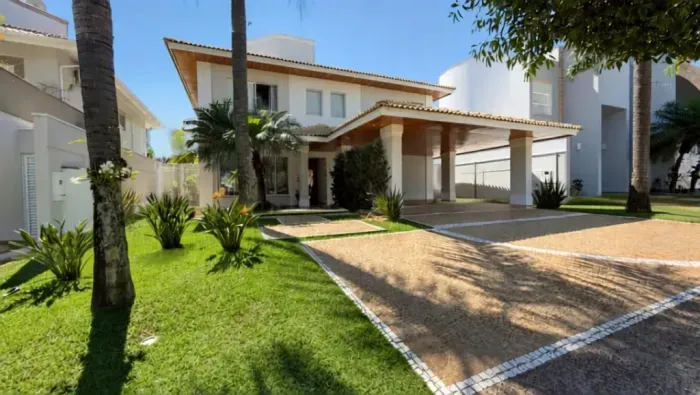 Sobrado para venda com 246 metros quadrados com 3 quartos em Cidade Jardim - Pirassununga