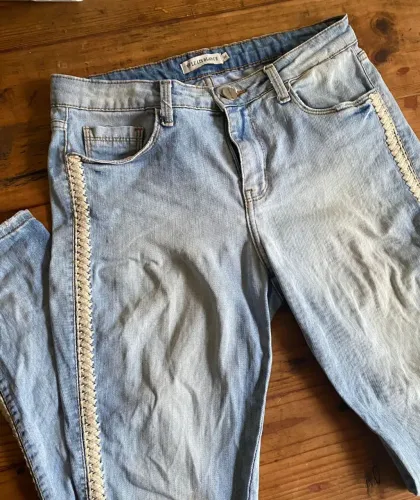 Calça Jeans tamanho 38 Le Lis Balnc
