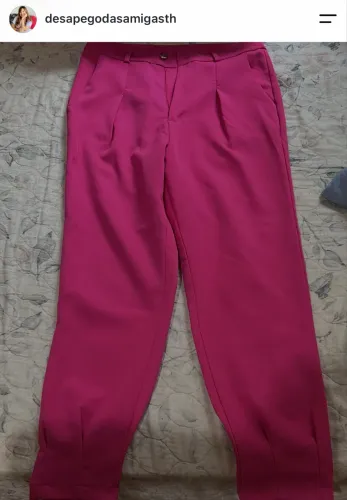 Calça rosa