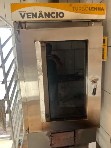 Forno Venâncio a lenha 10 esteiras