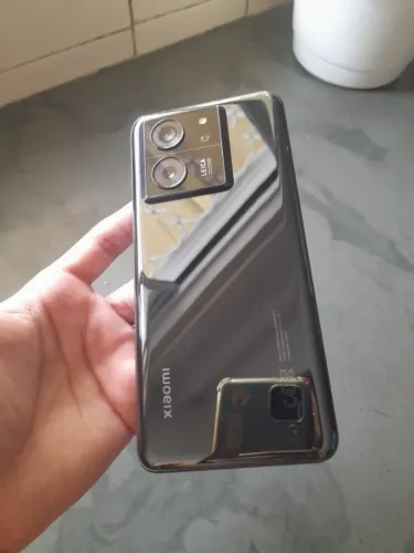 Celular Xiaomi 13T Preto 256/12 Estado de Novo