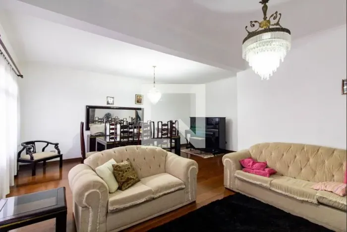 Casa à Venda - Vila Jacuí, 3 Quartos, 300 m2