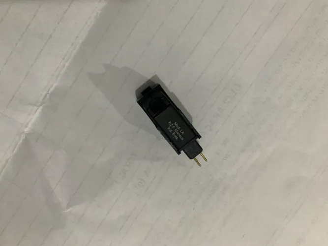 Capasula (sem agulha) toca discos Philco Hitachi PTT-60