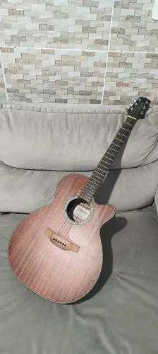 Violão Takamine
