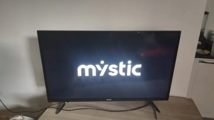 Vendo TV smartv 32 polegadas mistic 